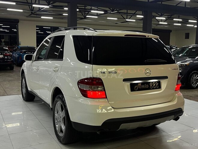 Mercedes ML 350 4MATIC-7