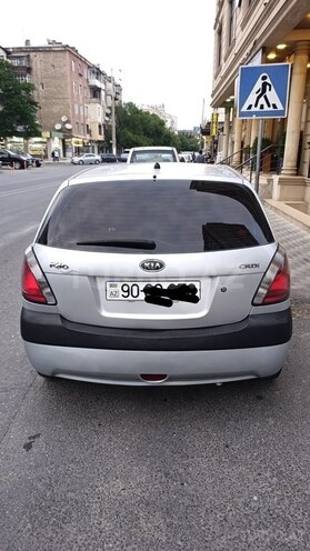 Kia Rio-2