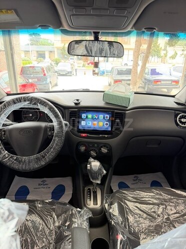 Kia Rio-3