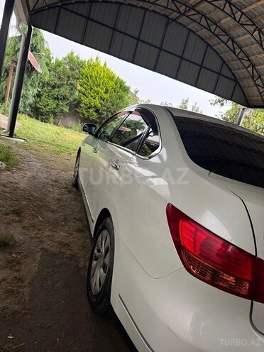 Nissan Bluebird Sylphy-3