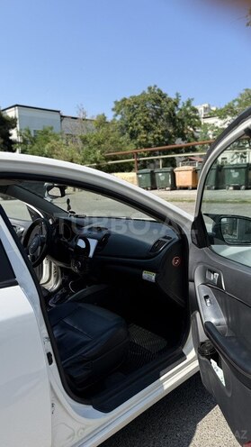 Kia Cerato-21