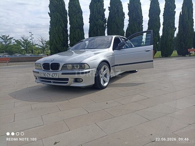 BMW 523-4