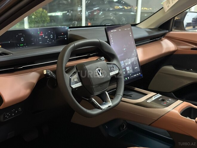 Changan Eado-8