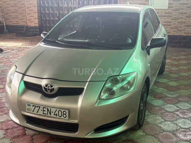 Toyota Auris-6