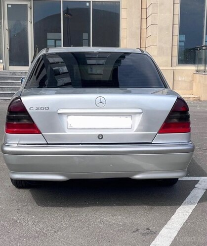Mercedes C 200-2