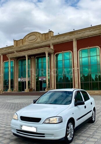 Opel Astra-3