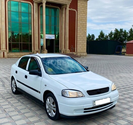 Opel Astra-2