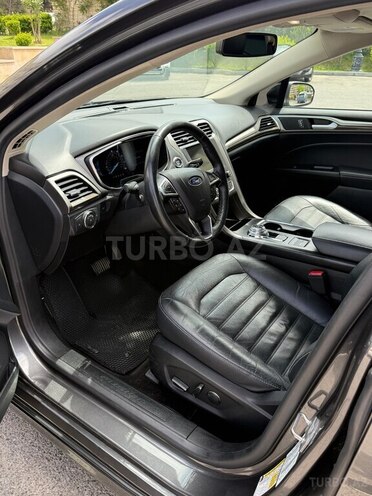 Ford Fusion (North America)-7