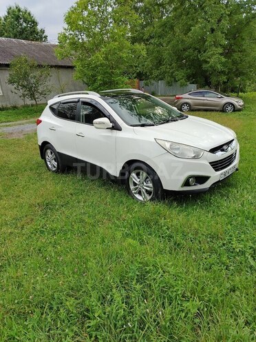 Hyundai ix35-9