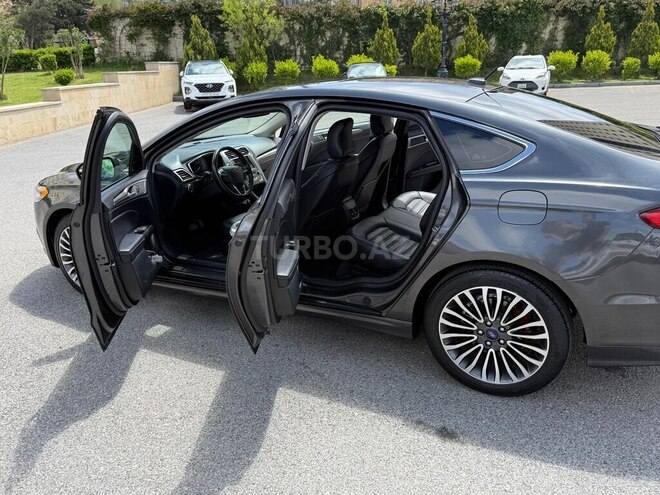 Ford Fusion (North America)-8