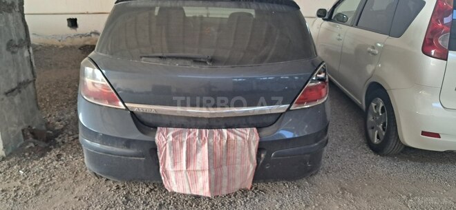 Opel Astra-2
