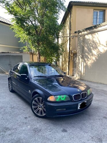 BMW 325-1
