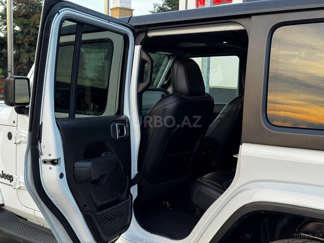 Jeep Wrangler-8