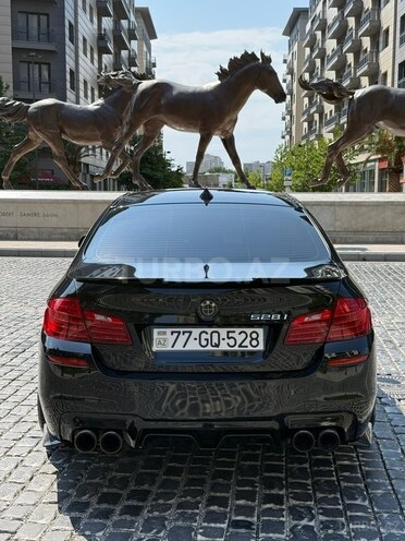 BMW 528-11