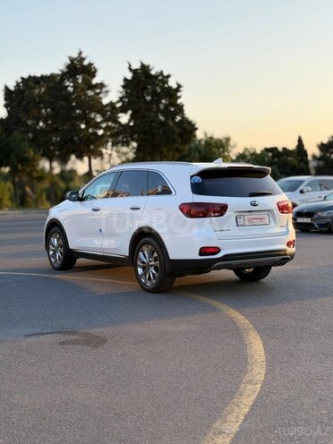Kia Sorento-4