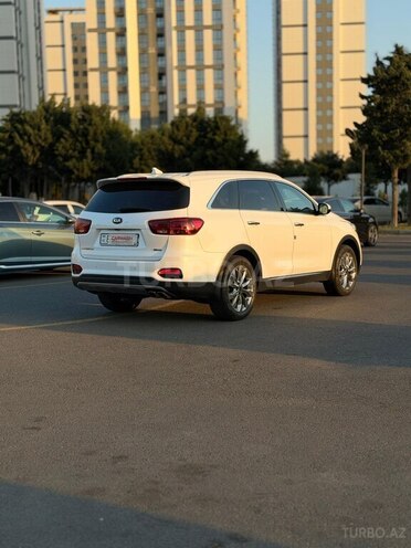Kia Sorento-5