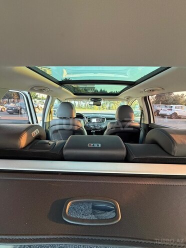 Kia Sorento-10