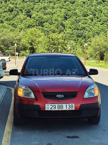 Kia Rio-1