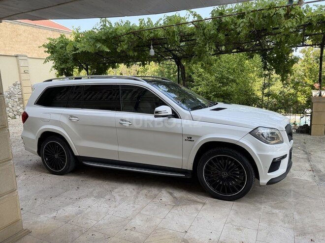 Mercedes GL 500 4MATIC-5