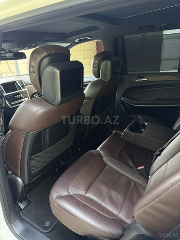 Mercedes GL 500 4MATIC-14