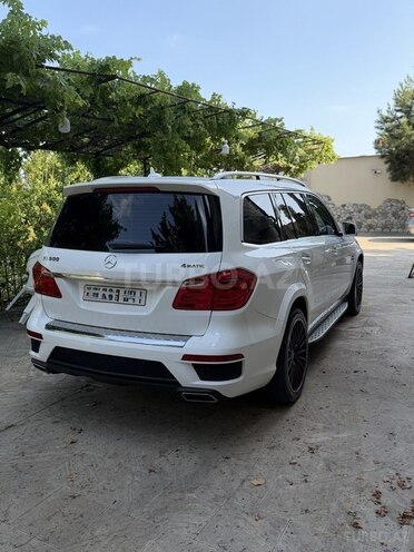 Mercedes GL 500 4MATIC-20