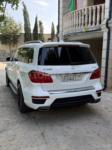 Mercedes GL 500 4MATIC-21