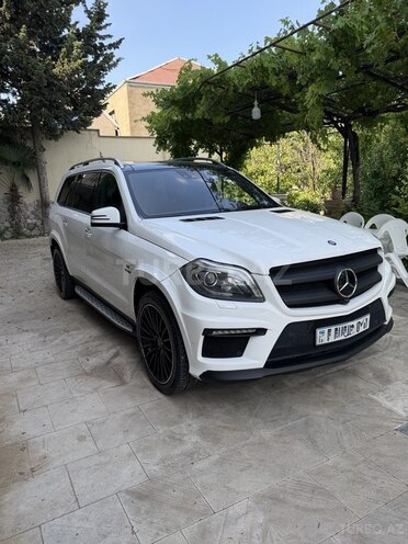 Mercedes GL 500 4MATIC-2