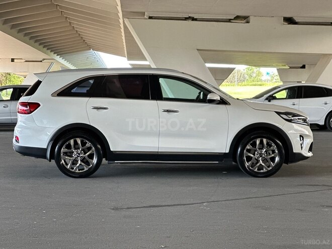 Kia Sorento-2