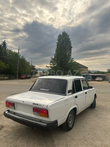 LADA (VAZ) 2107-4