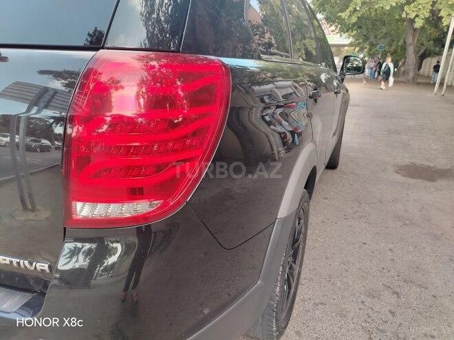 Chevrolet Captiva-11