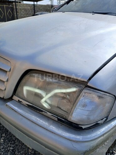 Mercedes C 220-6