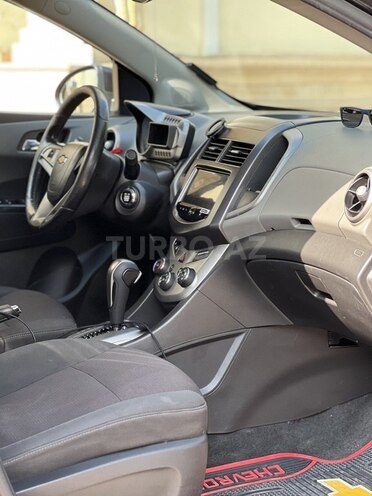 Chevrolet Aveo-2