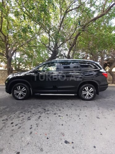 Honda Pilot-3