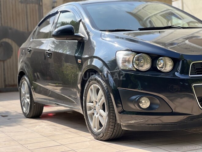 Chevrolet Aveo-14