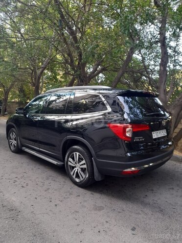 Honda Pilot-4