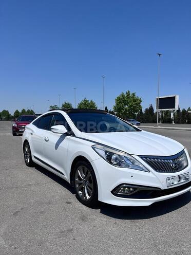 Hyundai Azera-3