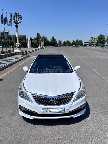 Hyundai Azera-1