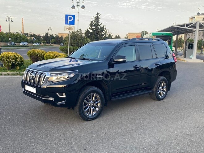 Toyota Land Cruiser Prado-5
