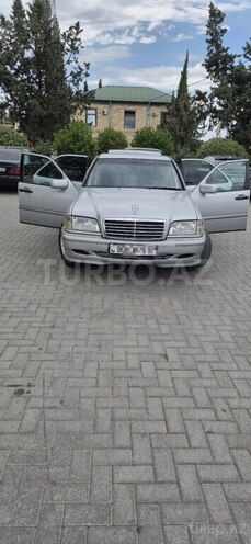 Mercedes C 180-3