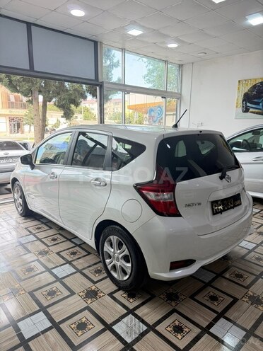 Nissan Note-6