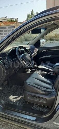 Hyundai Santa Fe-6
