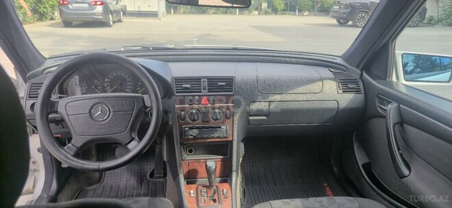 Mercedes C 180-10