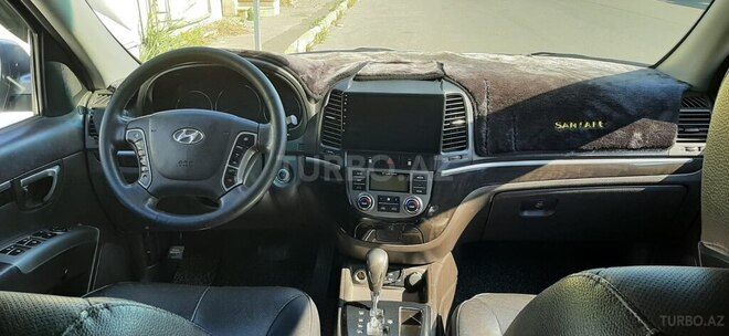 Hyundai Santa Fe-3