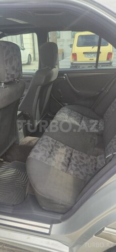Mercedes C 180-11