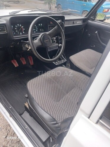 LADA (VAZ) 2107-4