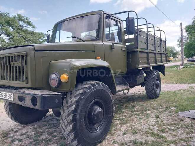 GAZ 3308-3
