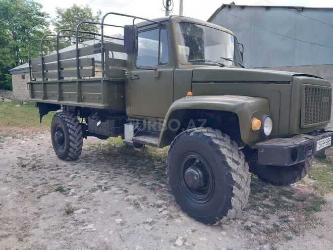 GAZ 3308-2