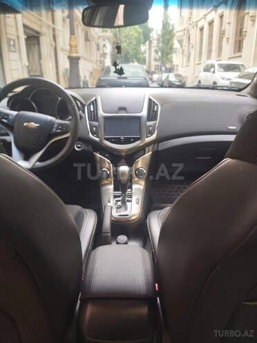 Chevrolet Cruze-4