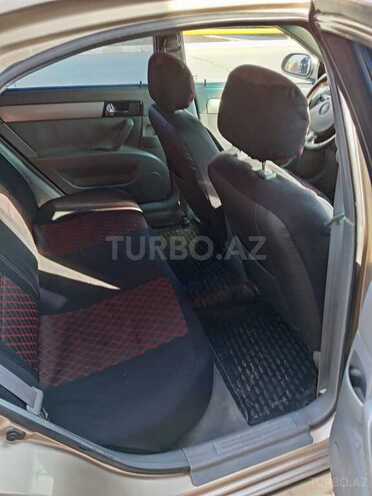 Chevrolet Lacetti-7