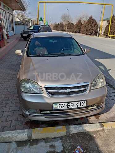 Chevrolet Lacetti-1